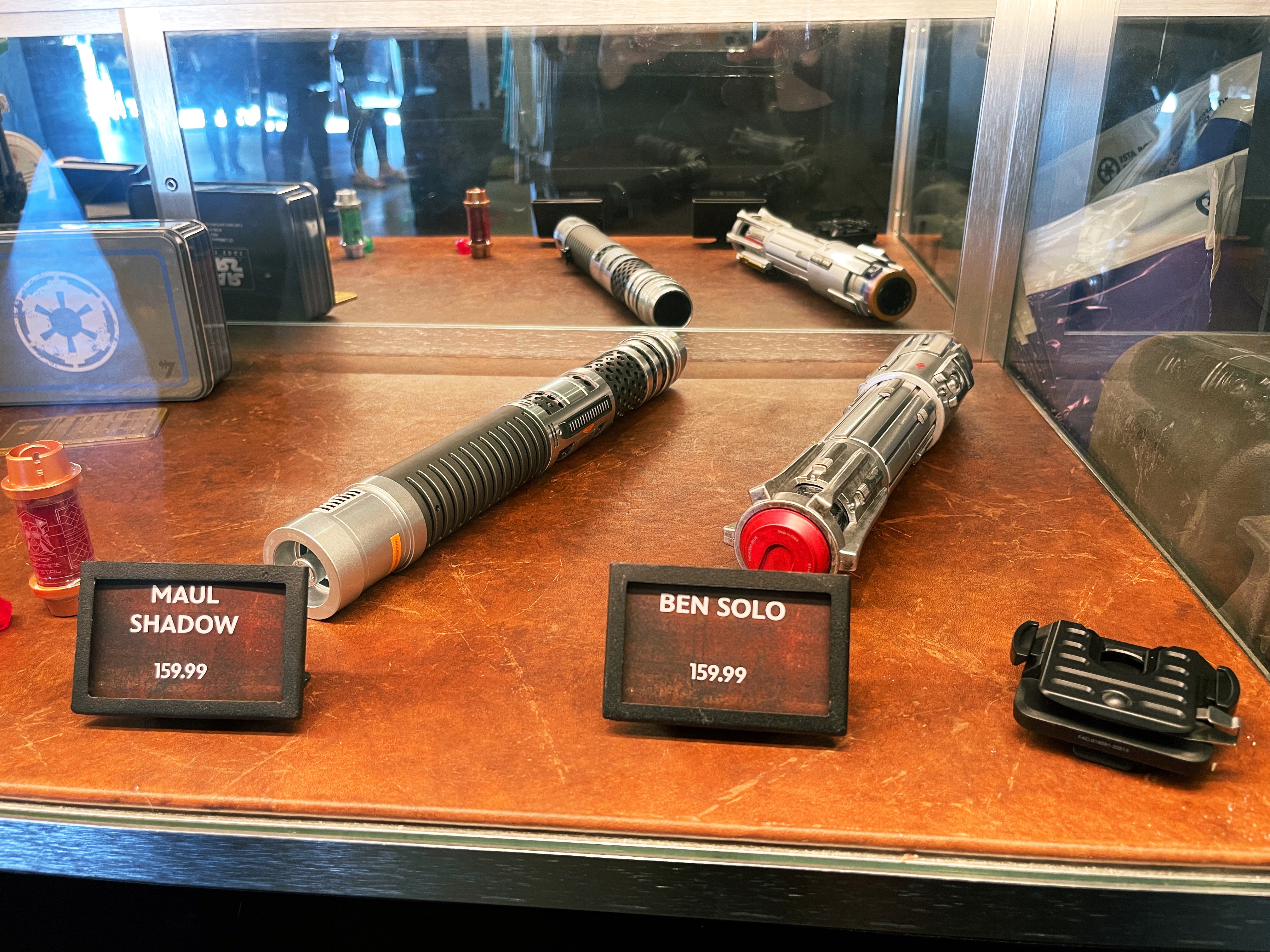 Star Wars: Galaxy's Edge - Maul Shadow Legacy Lightsaber , Poe's Bandolier & More! | Anakin and His Angel
