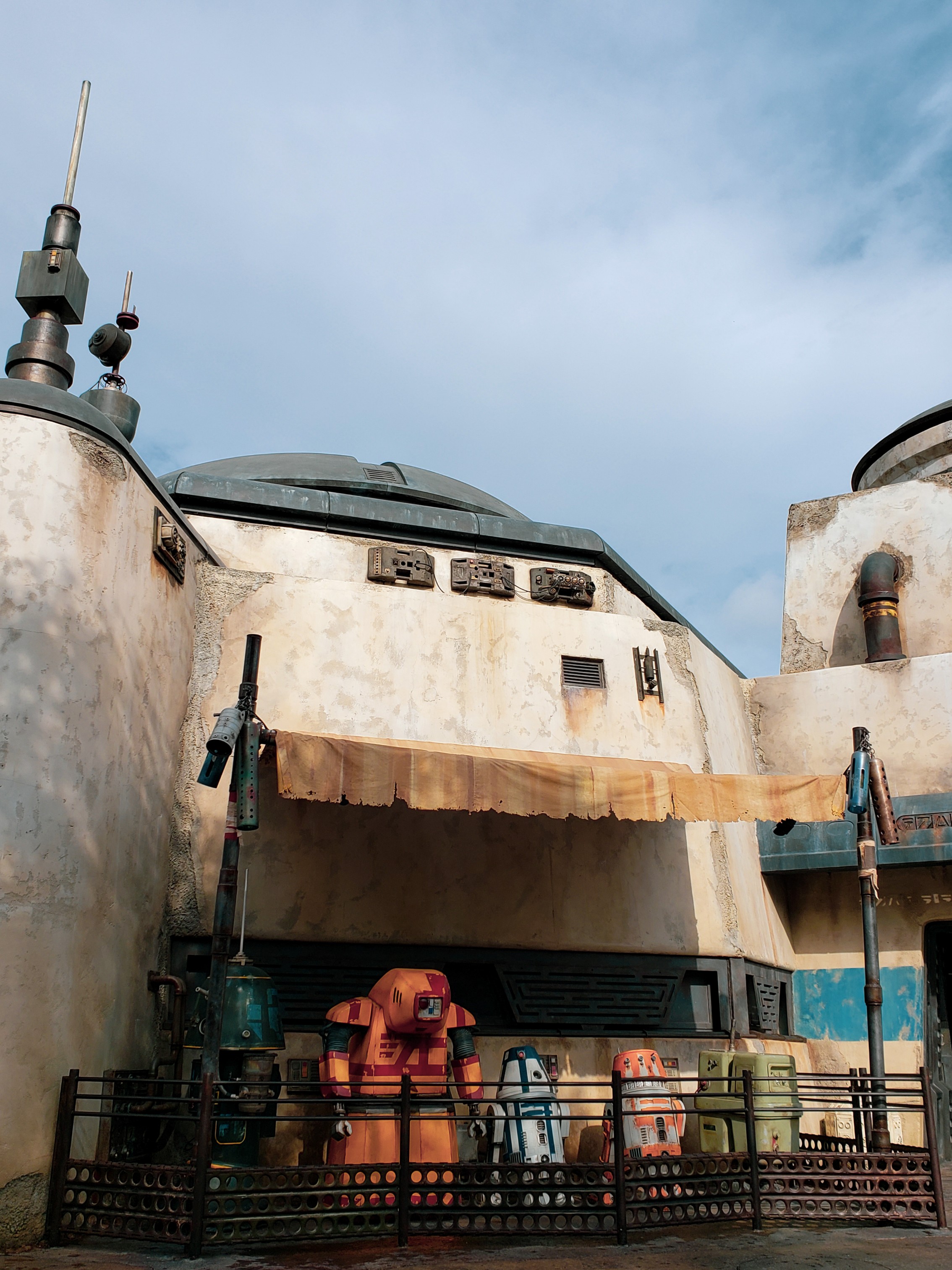 Star Wars: Galaxy's Edge - First Time Visit Guide | Anakin and His Angel