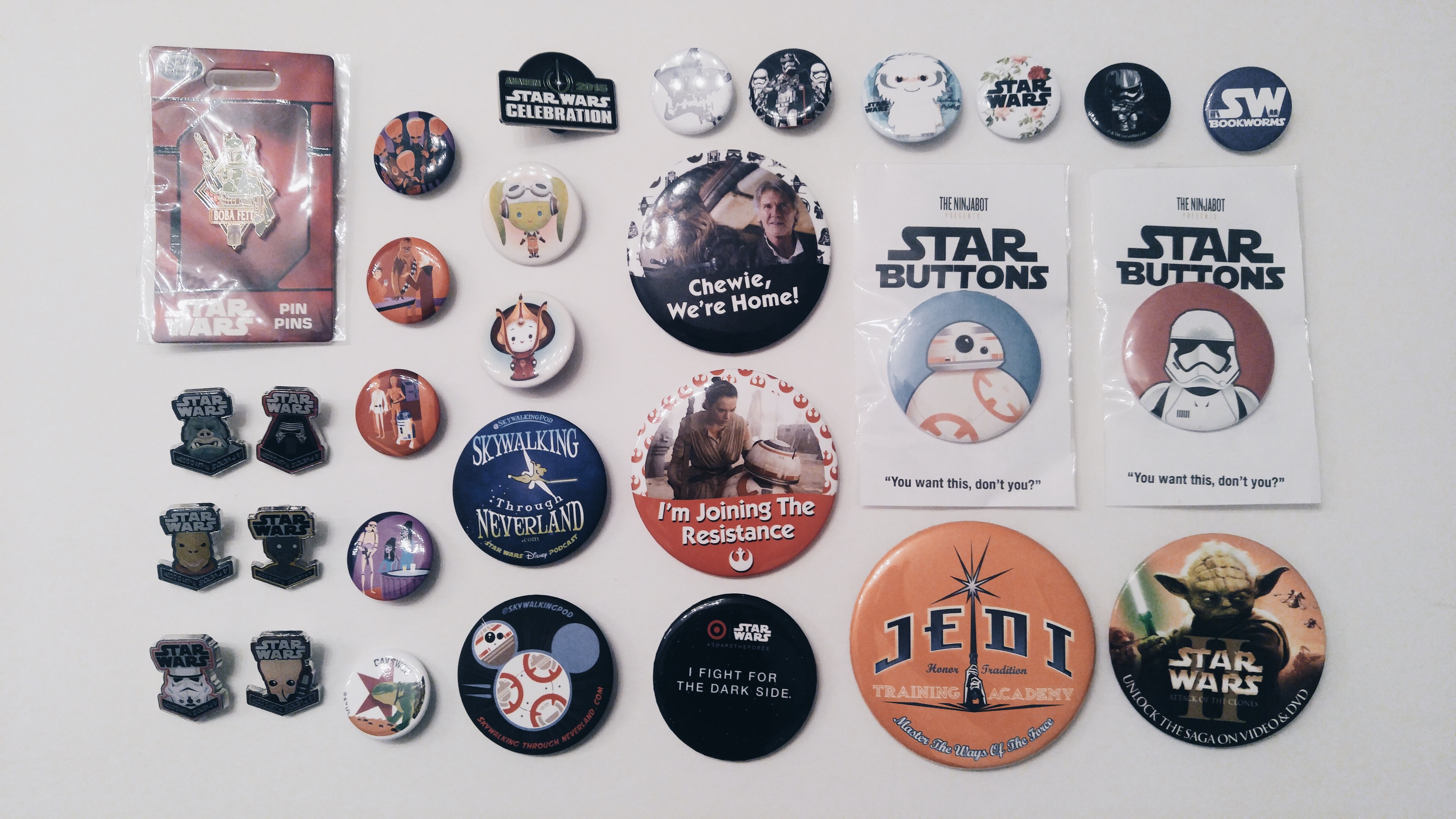 Stars Wars ComLINKS: Button & Pin Collection | Anakin And His Angel
